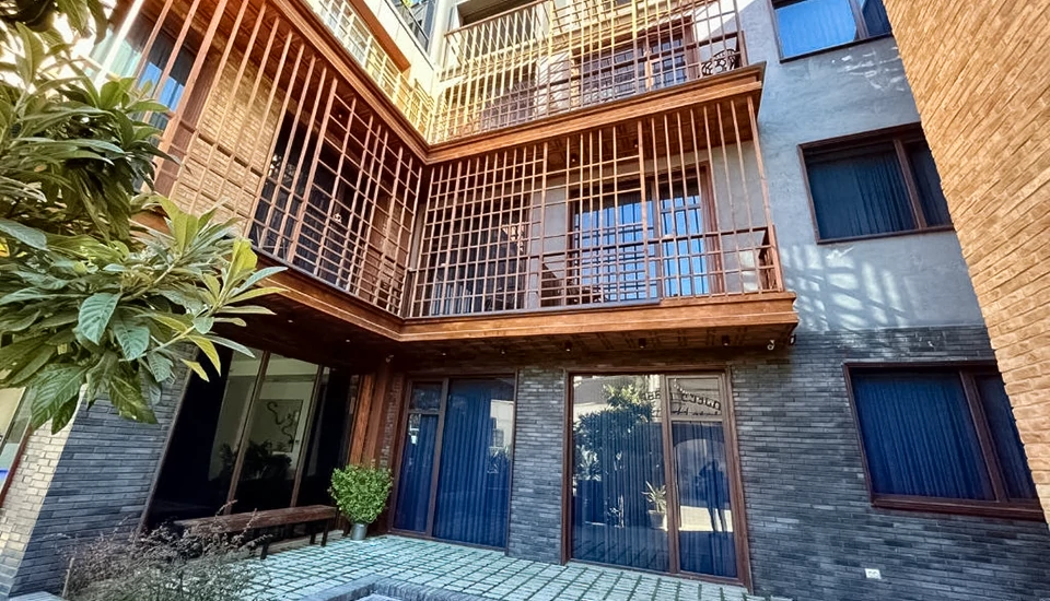 هتل لوکسین تفلیس